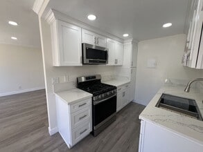 12545 Cuesta Dr in Cerritos, CA - Building Photo - Building Photo