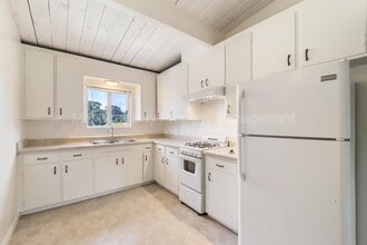 1113 Fourth St in Monterey, CA - Building Photo - Building Photo