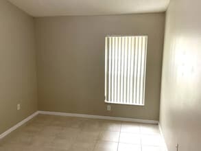 1278 NW 144th Terrace in Pembroke Pines, FL - Building Photo - Building Photo
