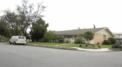 4230 Laurel St in Fremont, CA - Building Photo - Building Photo