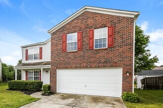 1917 Slumber Oaks Ct in Huntersville, NC - Building Photo - Building Photo