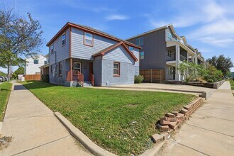 3201 McCart Ave in Fort Worth, TX - Building Photo - Building Photo