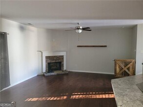 573 Arrowhead Dr in Dallas, GA - Building Photo - Building Photo