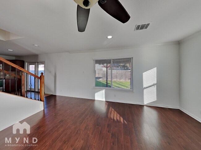 3415 Old Spanish Trail in Seguin, TX - Building Photo - Building Photo