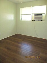 802 Lewis Dr in Daytona Beach, FL - Building Photo - Building Photo