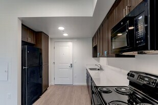 Sango Court in Milpitas, CA - Building Photo
