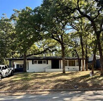 805 Ross Trail in Arlington, TX - Building Photo