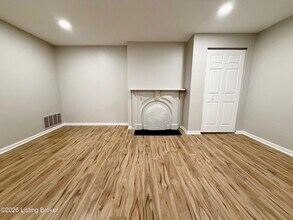 2221 W Madison St in Louisville, KY - Building Photo - Building Photo