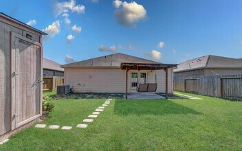 1315 Diamond Drape Dr in Arcola, TX - Building Photo - Building Photo