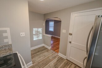 11 Cragmere Terrace, Unit 1 in Boston, MA - Foto de edificio - Building Photo