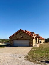 8256 US-183 in Briggs, TX - Building Photo - Building Photo