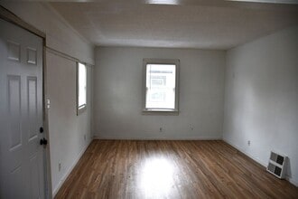 3426 Raymond St in Fort Wayne, IN - Building Photo - Building Photo