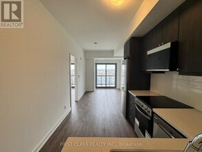 51 Clarington Blvd in Bowmanville, ON - Building Photo - Building Photo