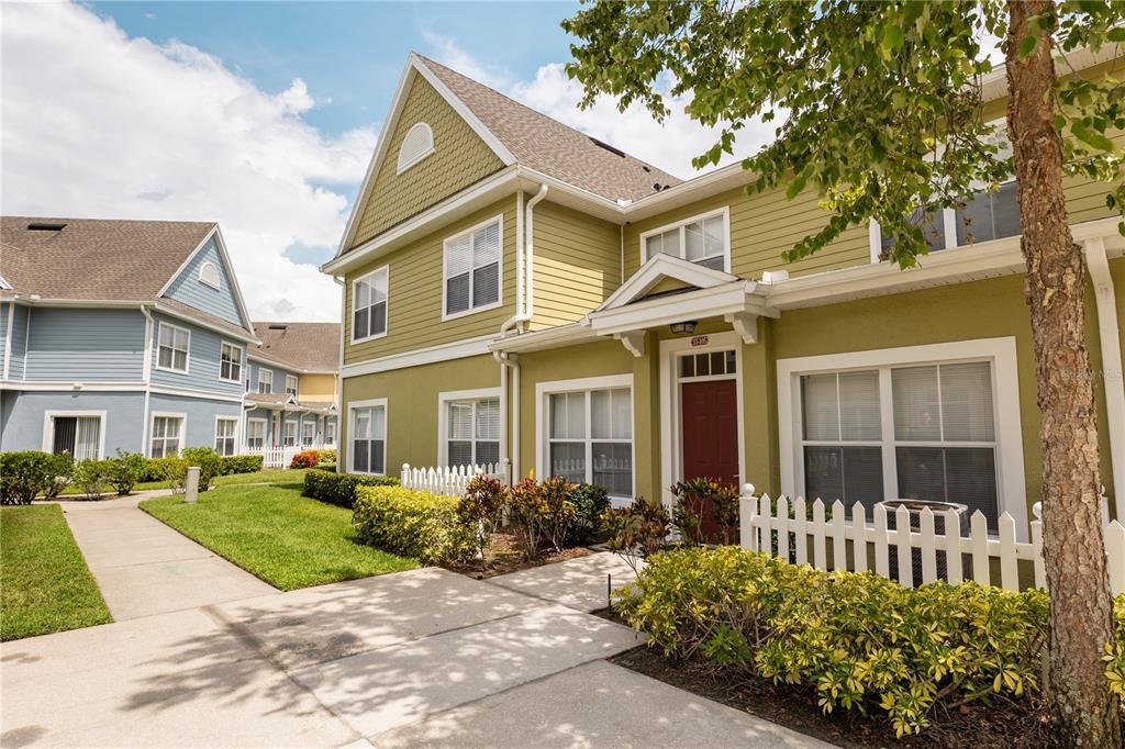 4008 San Sebastian Dr in Kissimmee, FL - Building Photo