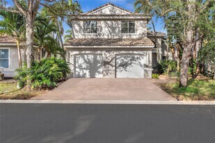4917 SW 32nd Way in Fort Lauderdale, FL - Building Photo