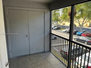 10371 SW 150th Pl in Miami, FL - Building Photo - Building Photo