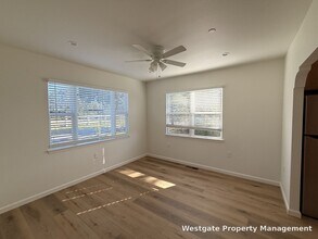 1346 Skillman Ln in Petaluma, CA - Building Photo - Building Photo