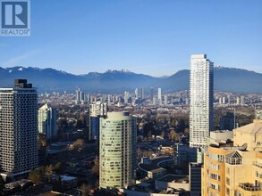 6333-6333 Silver Ave in Burnaby, BC - Building Photo - Building Photo