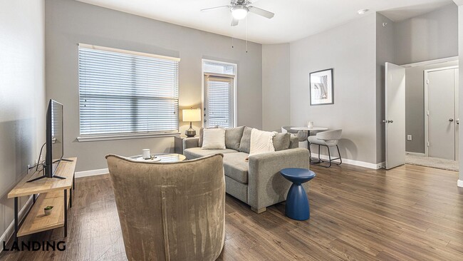 1111 Austin Hwy, Unit 2402