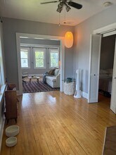 647 Monroe St NE in Minneapolis, MN - Building Photo - Building Photo