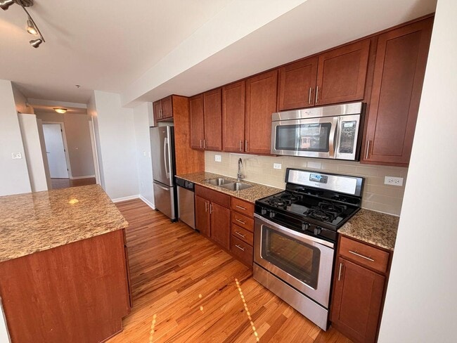 property at 1337 W Fargo Ave