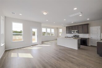 11416 Milano Dr in Austin, TX - Building Photo - Building Photo