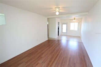 1863 Sunny Dr, Unit G22 in Bradenton, FL - Building Photo - Building Photo