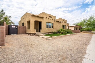 610 E Helen St in Tucson, AZ - Building Photo - Building Photo
