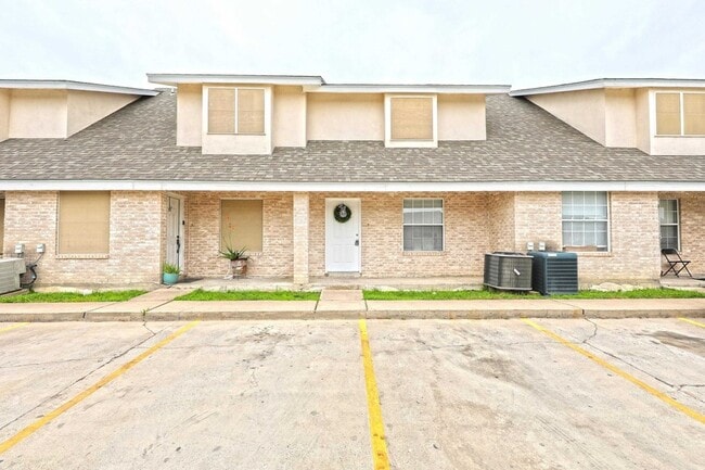 8911 McPherson Rd