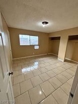 2816 Marlin Ave in Las Vegas, NV - Building Photo