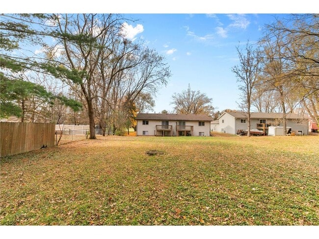 property at 1347 Hadley Ave N