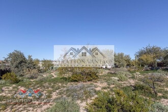 4728 E Ron Rico Rd in Cave Creek, AZ - Building Photo - Building Photo