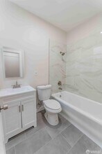 910 Bay St in San Francisco, CA - Building Photo - Building Photo