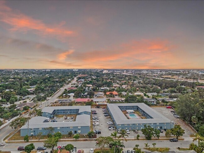 1829 N A St, Unit 24 in Lake Worth Beach, FL - Building Photo - Building Photo