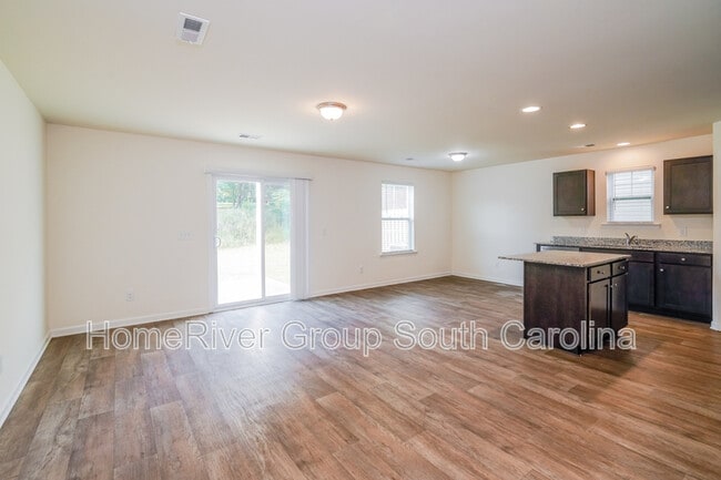 240 Wahoo Cir in Irmo, SC - Building Photo - Building Photo