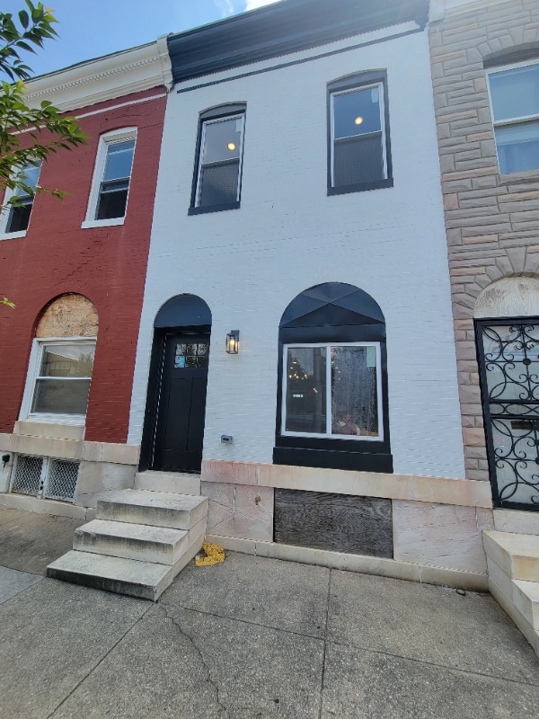 property at 1409 N Patterson Park Ave