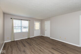 2099 Galaxy Dr in Franklin, IN - Building Photo - Building Photo