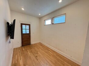 75A Lexington Ave in Jersey City, NJ - Building Photo - Building Photo