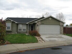 2020 E Laguna Ave in Nampa, ID - Building Photo