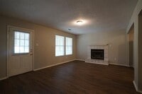 135 Pierce Dr photo'