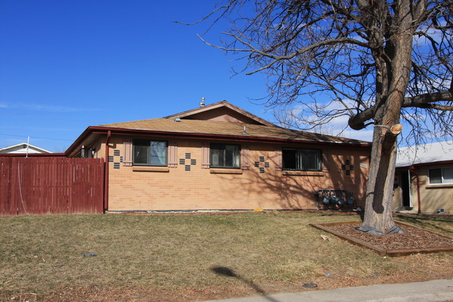 10261 W 59th Ave in Arvada, CO - Building Photo - Building Photo