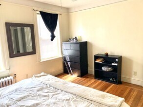 196 Wayland Ave in Providence, RI - Building Photo - Building Photo