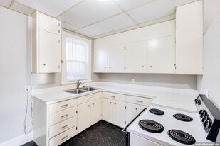 902 W Winnebago St in Appleton, WI - Building Photo