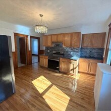 24 Ferdinand St in Worcester, MA - Building Photo - Building Photo