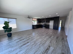 20160 Bouma Ct in Artesia, CA - Building Photo - Building Photo