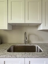 804 Garnet Dr in Burlington, NJ - Building Photo - Building Photo