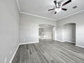 4534 Knights Ct in Baytown, TX - Building Photo - Building Photo