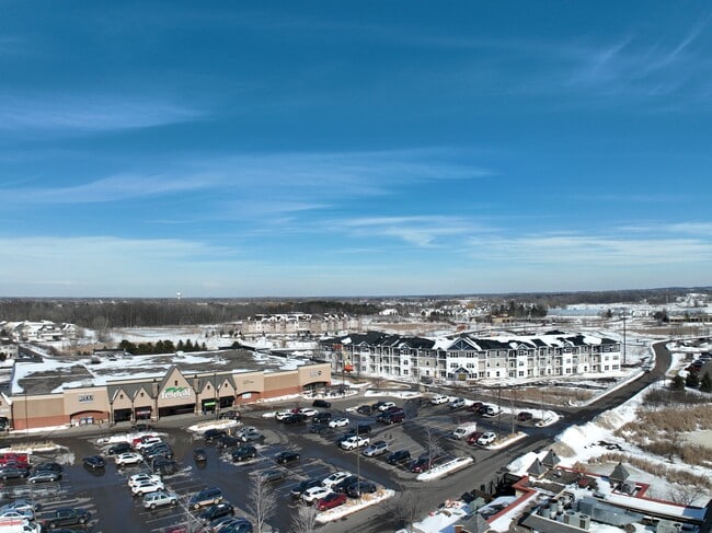 Arbor West Apartments in Hugo, MN - Foto de edificio - Building Photo