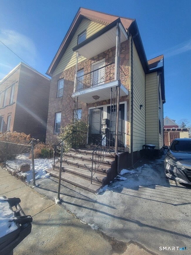 property at 38 Auburn St