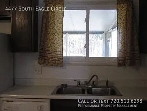 4477 S Eagle Cir in Aurora, CO - Building Photo - Building Photo